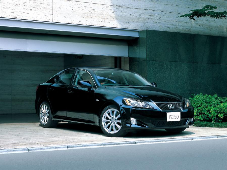 Lexus IS350 2005 года  (JP) (фото 5 из 10)